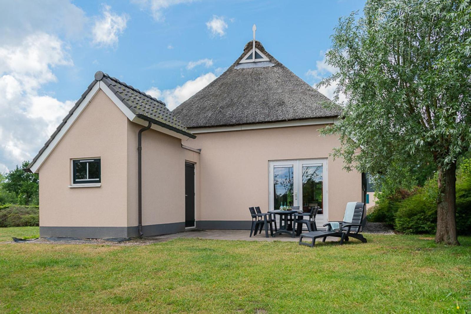 Summio Vakantiepark Emslandermeer Vlagtwedde Phòng bức ảnh
