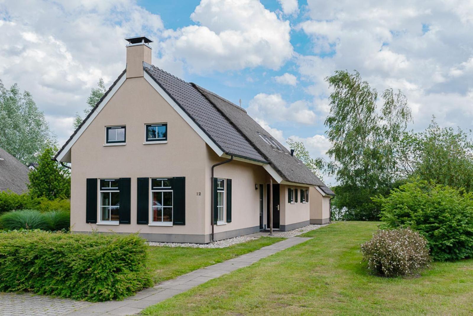 Summio Vakantiepark Emslandermeer Vlagtwedde Phòng bức ảnh